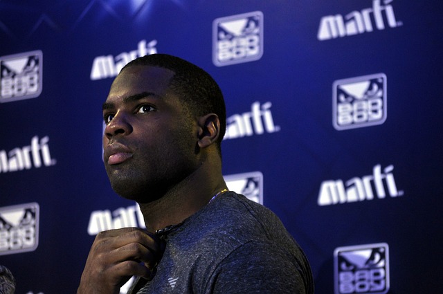 务分担和物 务分担和物